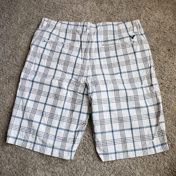 American Eagle Shorts - Picture 1 of 3